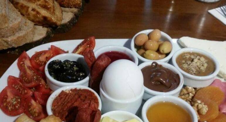 papatya cafe bakery moda istanbul
